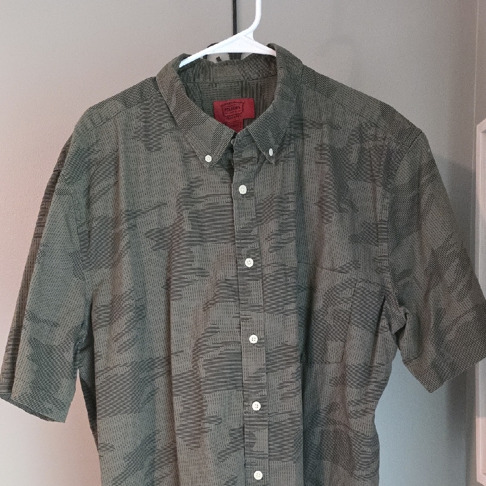 The Foundry Supply Co Green Camo Button Down Shirt Size XL Tall